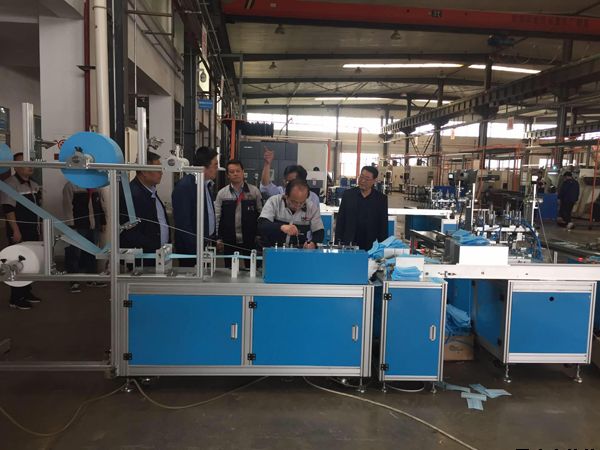 泓源公司領(lǐng)導班子深入豐收、泓盛達公司開展工作調(diào)研(圖2)