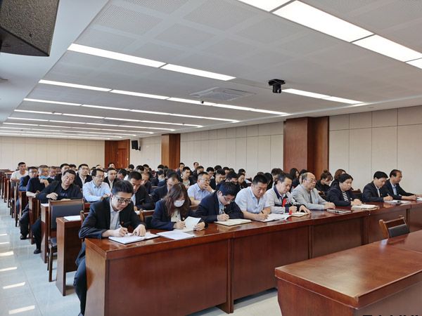 泓源公司召開(kāi)安全生產(chǎn)工作會(huì)議(圖2) 泓源公司召開(kāi)安全生產(chǎn)工作會(huì)議(圖2)